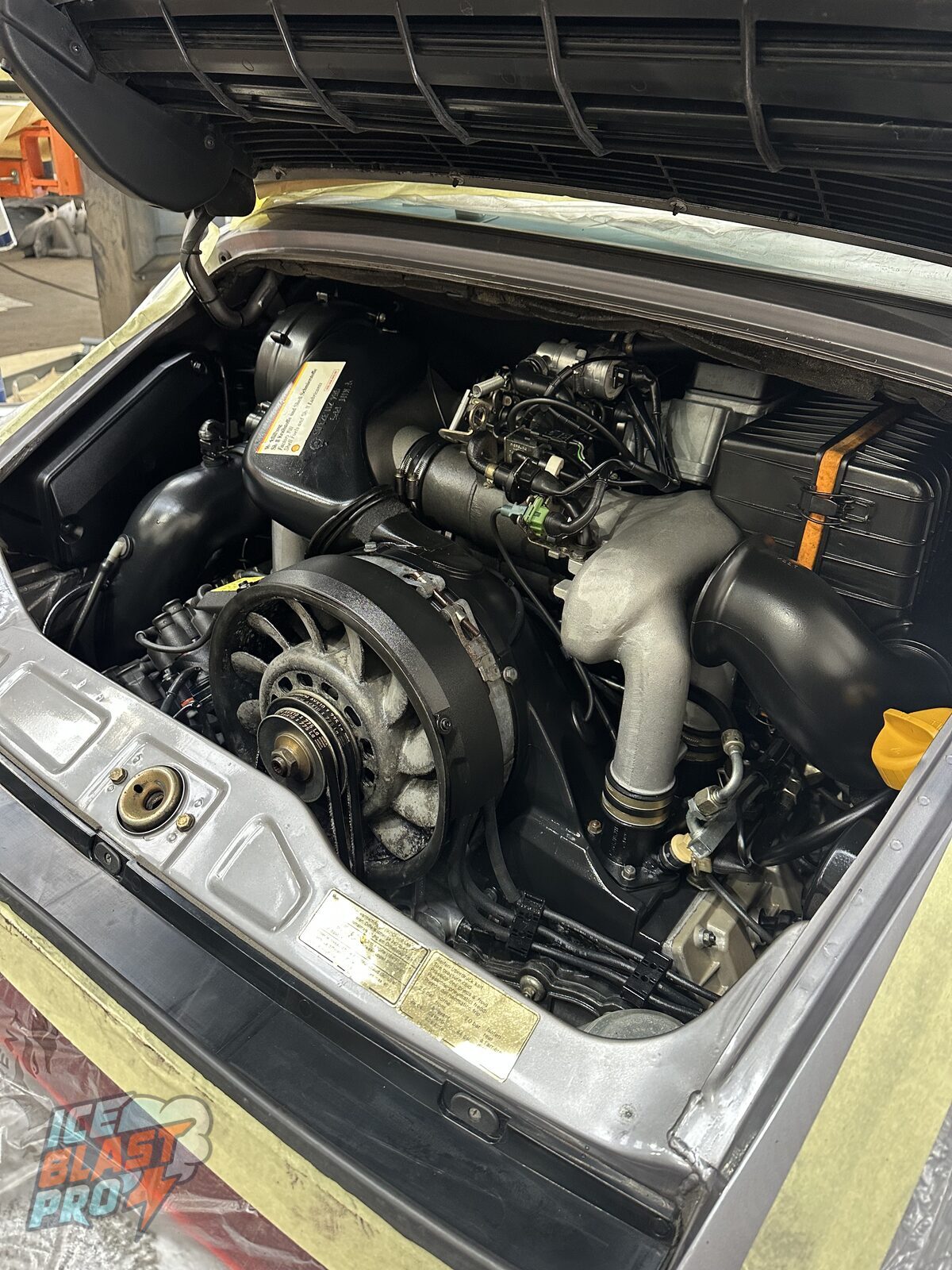 Engine bay – The air-cooled flat-six engine bay dry ice cleaned to the same standard as the underside – aesthetic and inspection-led.