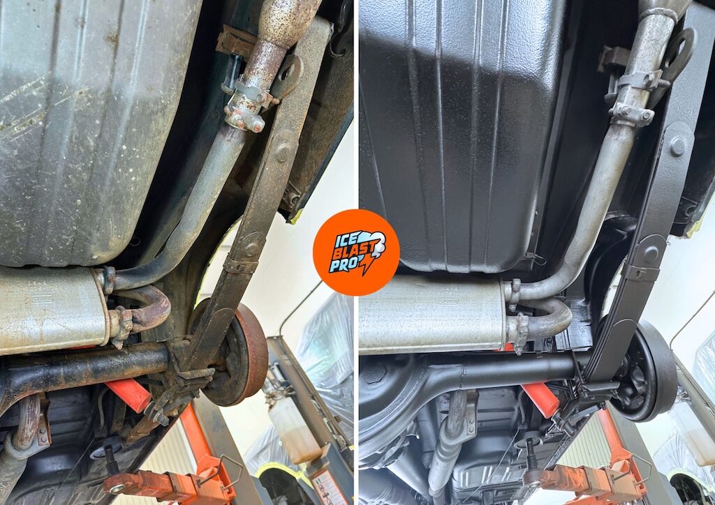 Leaf spring & tank of a Ford Mustang Shelby GT500 underbody, before and after dry ice blasting and corrosion protection