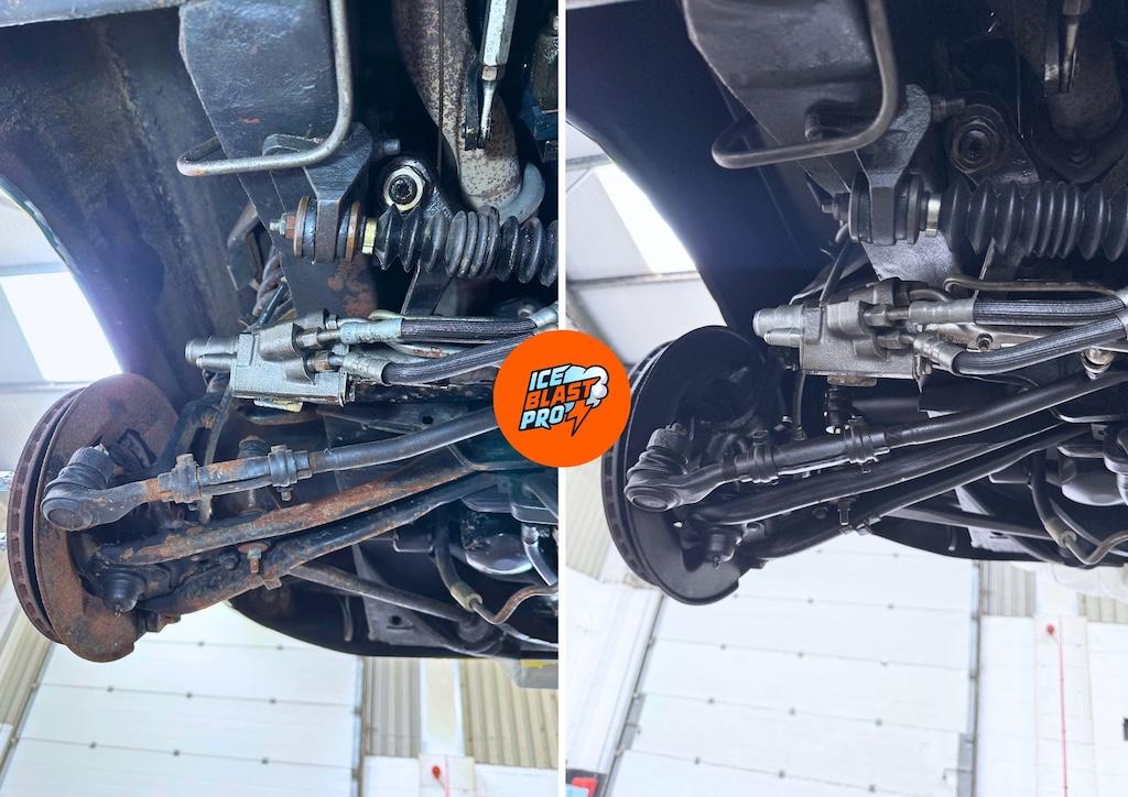 Ford Mustang Shelby GT500 underbody area 5 before and after dry ice blasting, rust treatment and protection